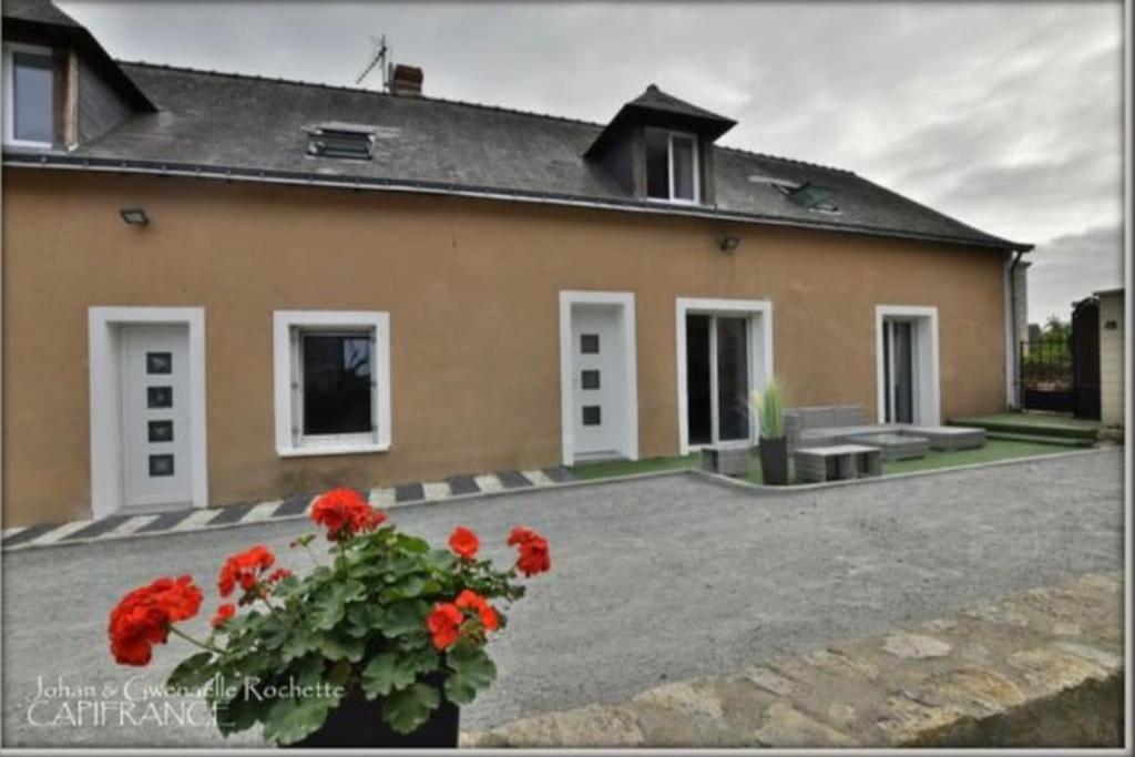 Maison Familiale 11 Personnes Lezigne